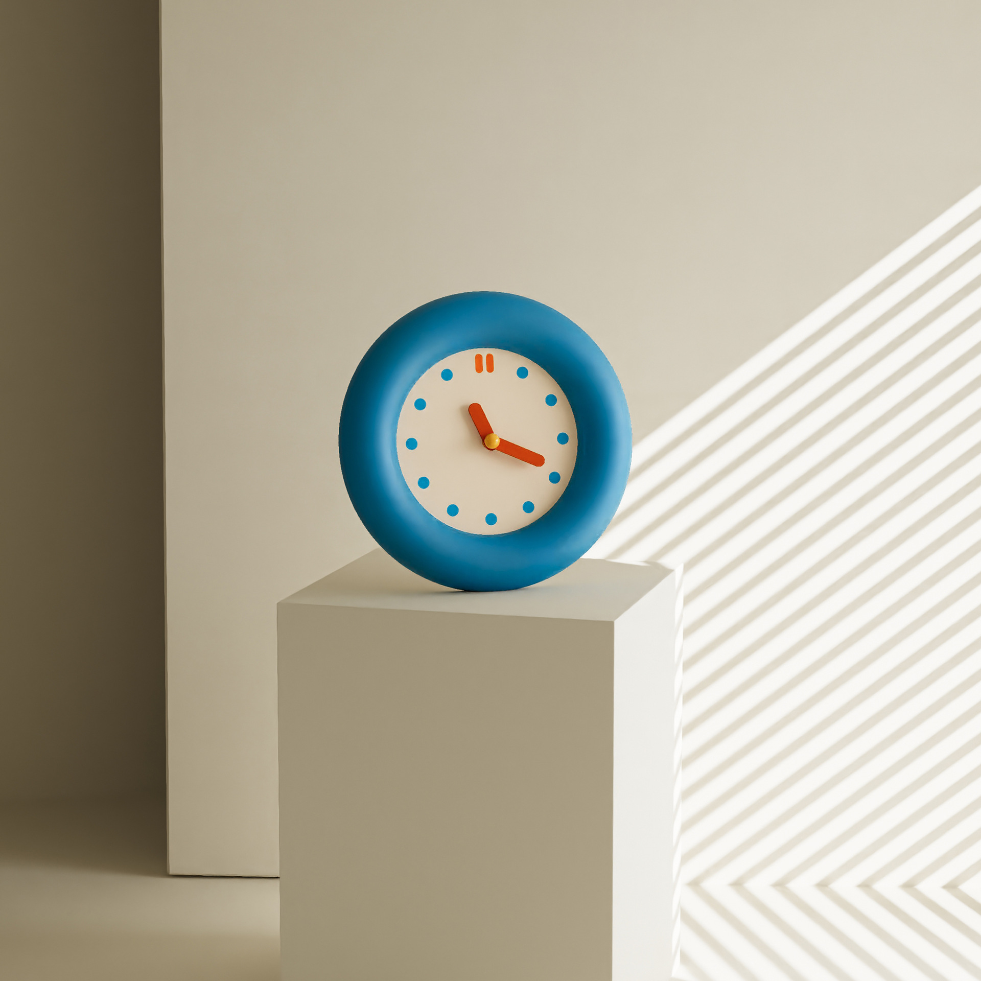 2025 new style wall clock living room simple modern high sense clock living room silent wall clock grille decoration wall clock
