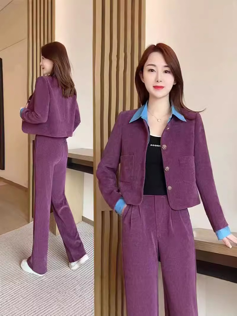 Fashion Casual suit Women's Spring New Stylish Age-reducing Slimming Two-piece Top Wide-leg Pants Two-piece Set