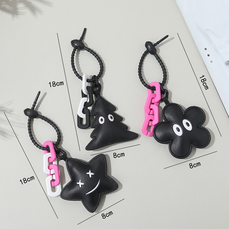 Picture of Creative Car Bag Accessories Ins Advanced Sense Leather Handmade Flower Eye Bag Pendant Pendant Keychain