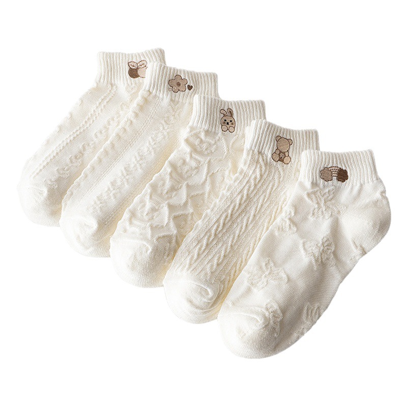 White Socks Women Socks Cotton Bear Embroidered Cute Japanese Style Summer Embossed Boat Socks Women's Short Ins Trendy