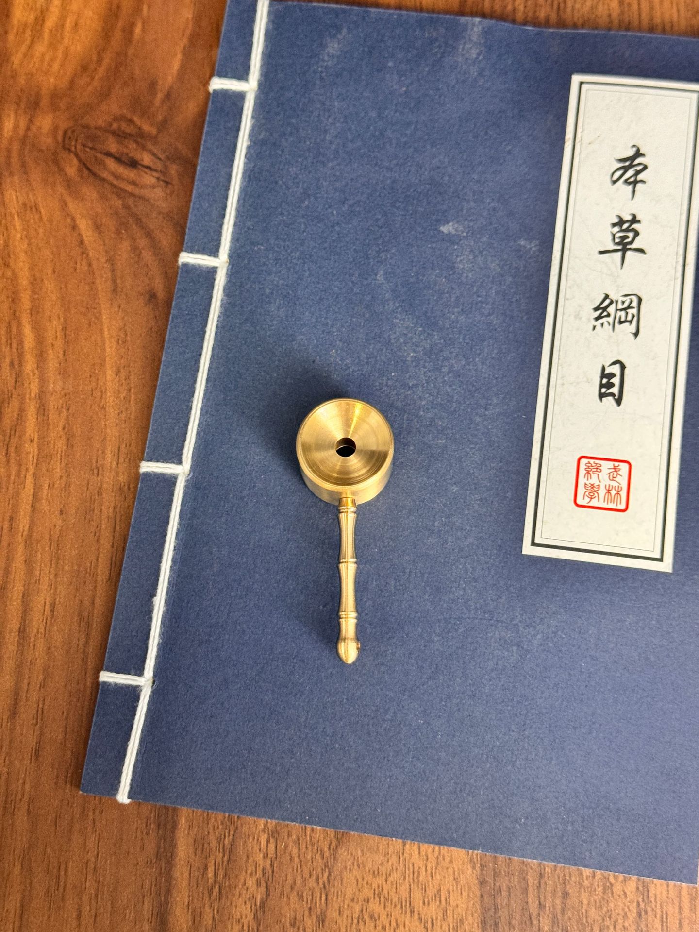 Picture of Senshe Brass Outdoor Chicken Whistle Bird Whistle Outdoor Survival Whistle Copper Whistle Pendant Bamboo Handle Whistle Keychain Pendant