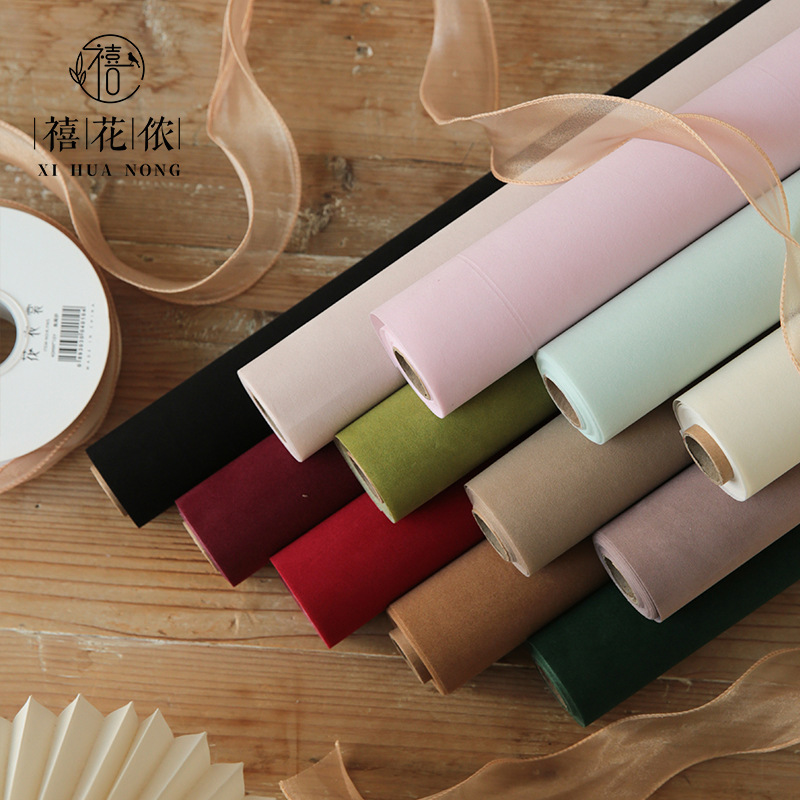 Xi Hua Nong Swan velvet thickened flower wrapping paper flannel waterproof flower shop floral wrapping paper material wholesale