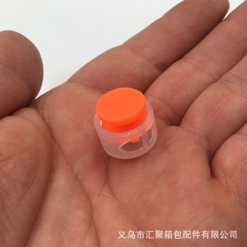 Picture of Lazy-free round double-hole shoelace buckle pig nose bread adjustable buckle shoelace buckle spring buckle