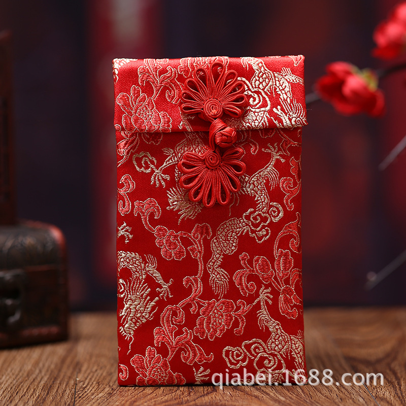 Picture of Creative buckle red envelope fabric brocade printing Li is a wedding change bag Chinese wedding festive supplies wholesale