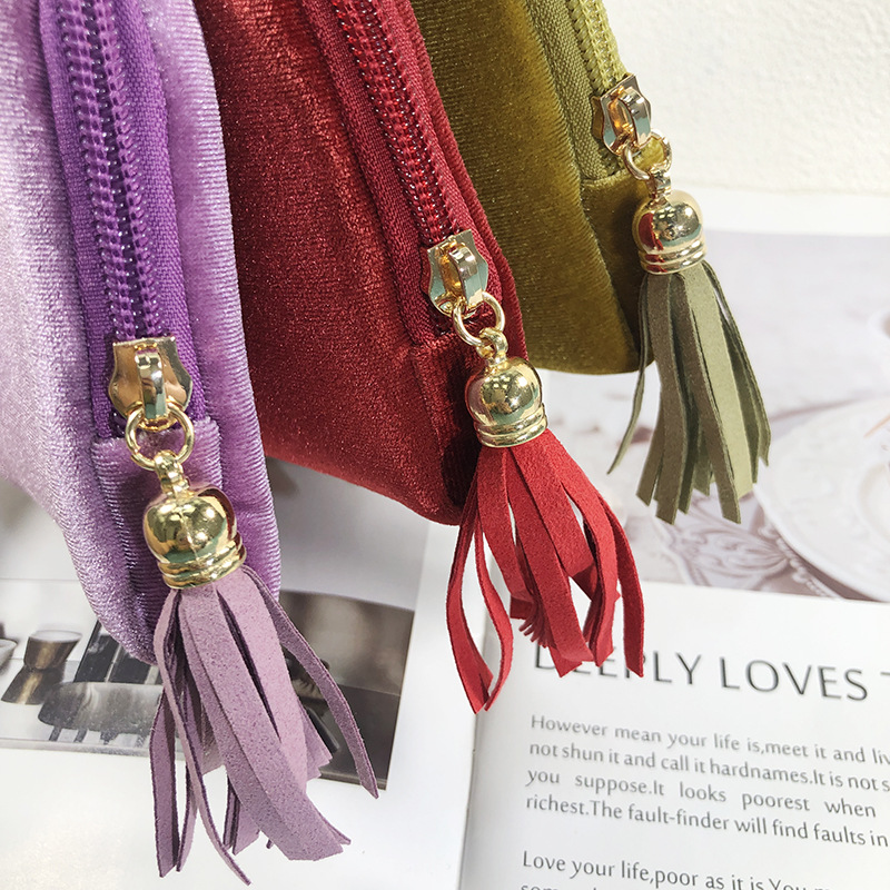Picture of Light Luxury Jewelry Storage Bag Tassel Zipper Bag Ring Pendant Bracelet Bracelet Jewelry Bag Portable Jewelry Storage Bag