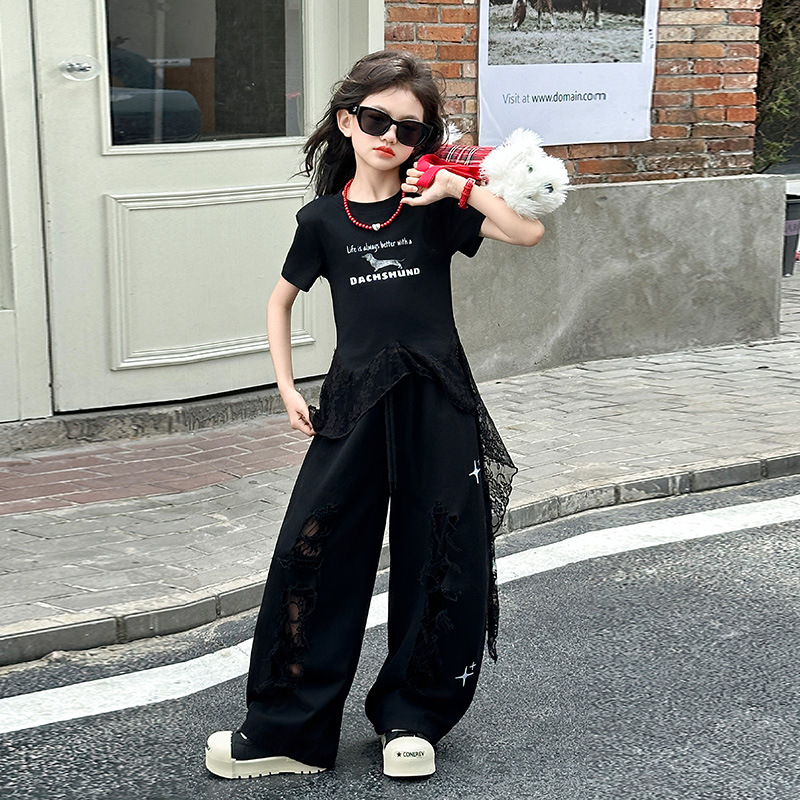 Picture of Girls' Summer Hole Sports suit Western Style 2025 New Casual Girls' Top Wide Leg Pants Two-Piece Trendy