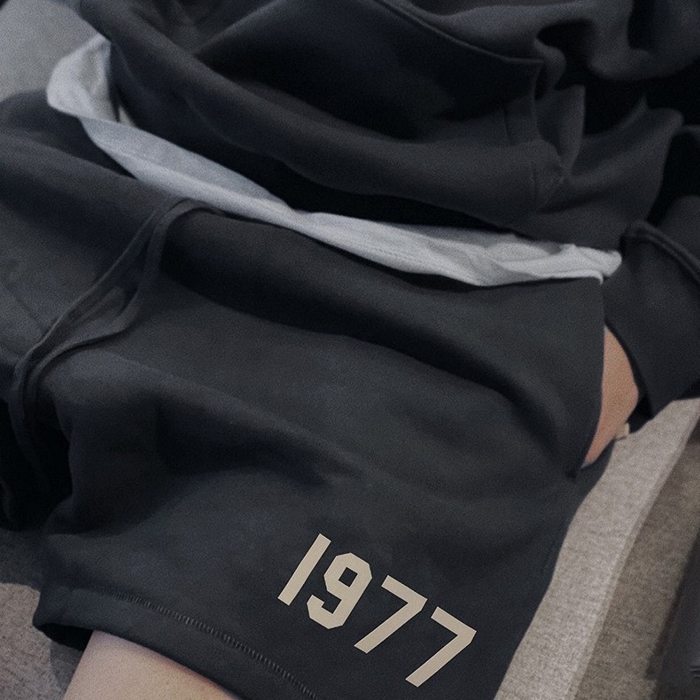 Picture of European and American GOD Shorts Men's High Street Trend Season 8 1977 Line 22S Retro Loose Sports Casual Shorts