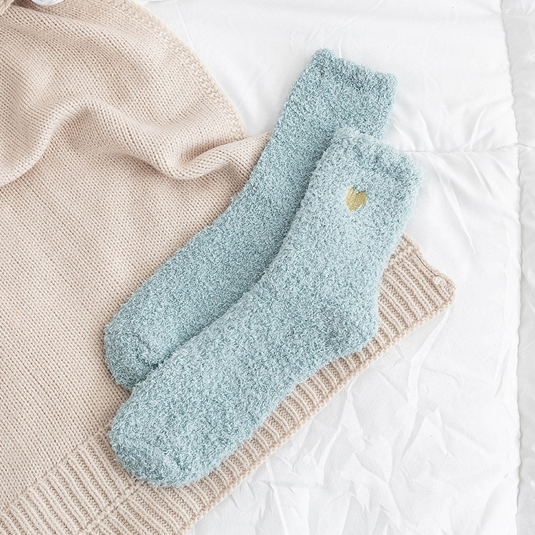 Picture of Coral Velvet Socks Autumn and Winter Heart Home Floor Socks Sleep Socks Half Velvet Women's Mid-Calf Socks Warm and Thickeneded