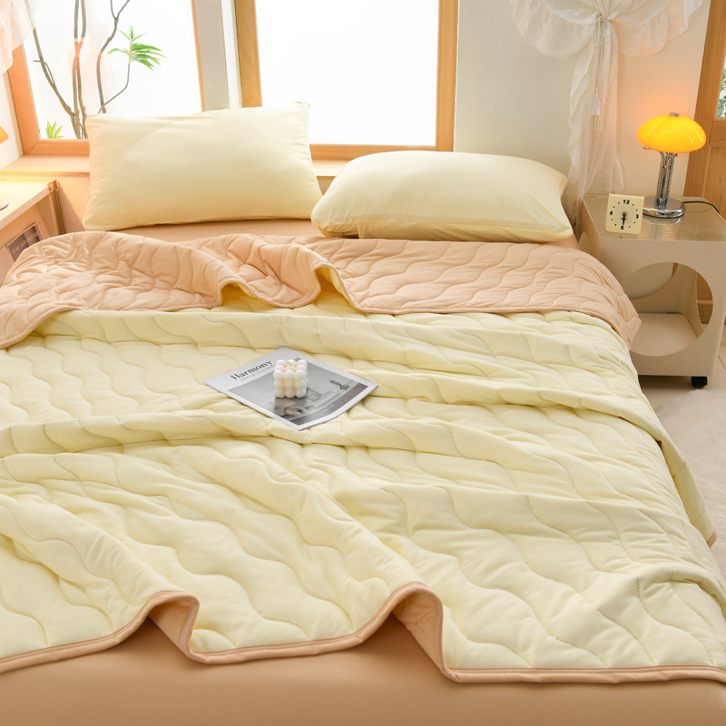 Picture of New Type A Knitted Cotton Summer Quilt Single Double Student Dormitory Summer Air-conditioning Quilt Children's Thin Quilt Washable
