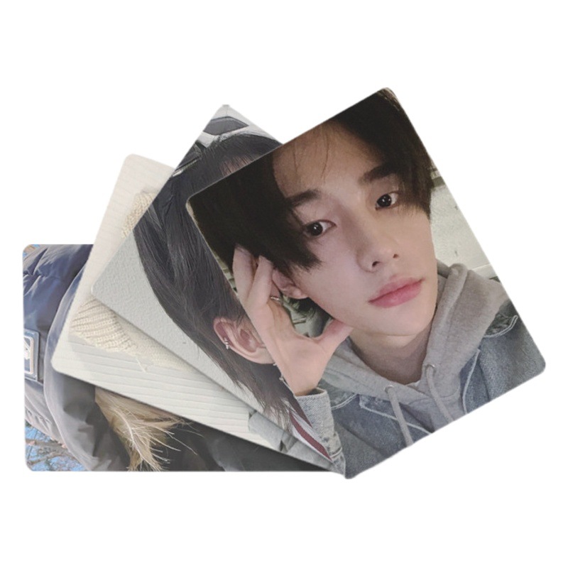 Huang Xuanchen Laser Small Card Boxed 50 1 Box StrayKids Album Small Card Laser LOMO Card Flash Card