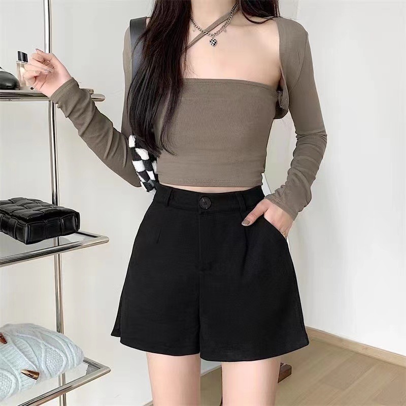 Black shorts women's autumn and winter 2023 New woolen boots slim high waist A- line wide leg pants casual straight pants