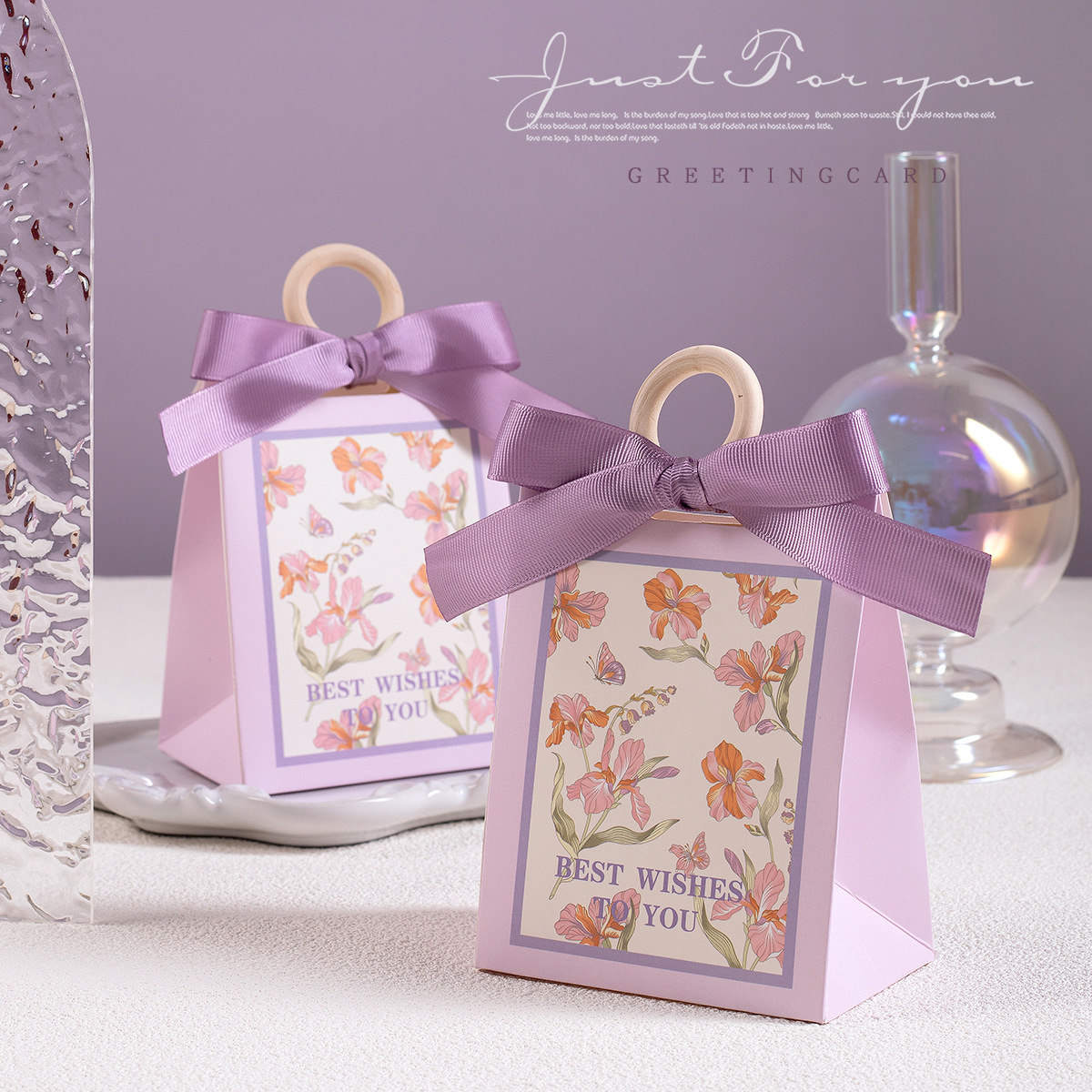 Picture of Little Red Book Same Wedding Wedding Candy Box Engagement Table Candy Candy Box Candy Packaging Box Hand Fold Empty Box