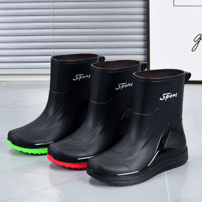 Picture of Fashion mid-barrel rain shoes men's non-slip water shoes warm short barrel rain boots men's bunched water boots wholesale rubber shoes men's cross-border