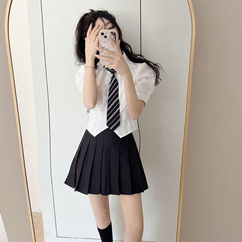 Picture of Summer New Tie Set Women's College Style Bubble Short-sleeved Top Slim Waist Shirt Women's Hot Short Shirt