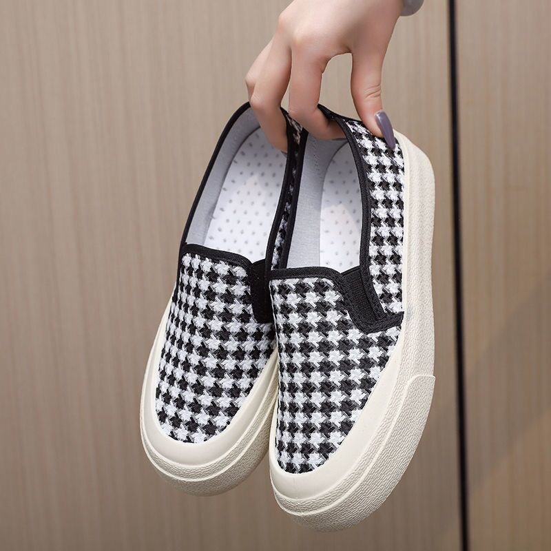 New old Beijing cloth shoes women's walking shoes soft bottom non-slip mother sneaker breathable mesh shoes fashion casual shoes