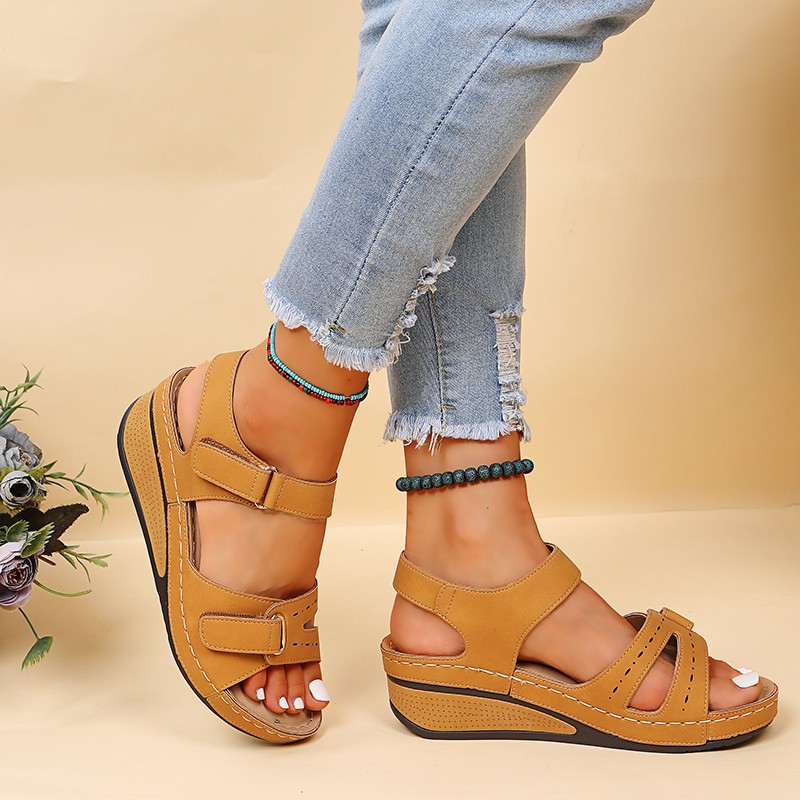 New Cross-border Roman Sandals Women's Breathable Car Stitch Velcro plus size European and American Retro Solid Color Platform Sandals for Women