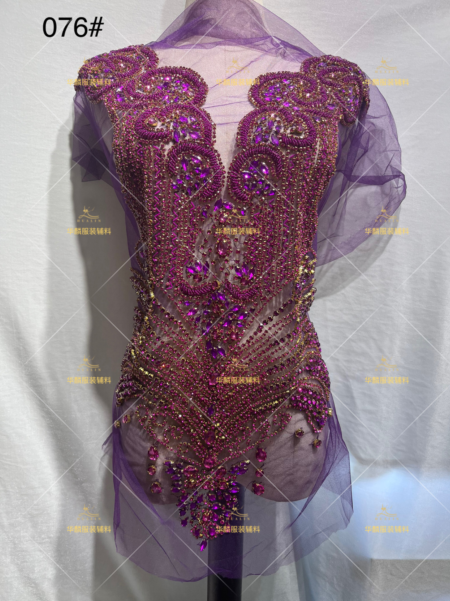 Picture of Hot Selling 18-Color Rhinestone Beading Xiuhe Clothing Applique Mesh Embroider Evening Dress Cutting Patch Cross-Border Wedding Accessories