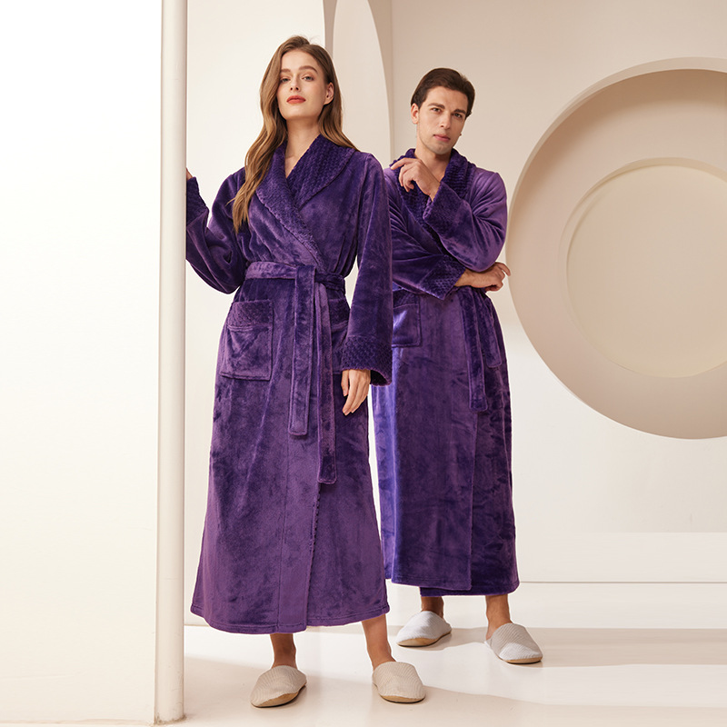 Picture of Splicing Technology Plus Fat Large Size Loose Flannel Couple Nightgown Men and Women Coral Velvet Bathrobe Bathrobe Autumn and Winter