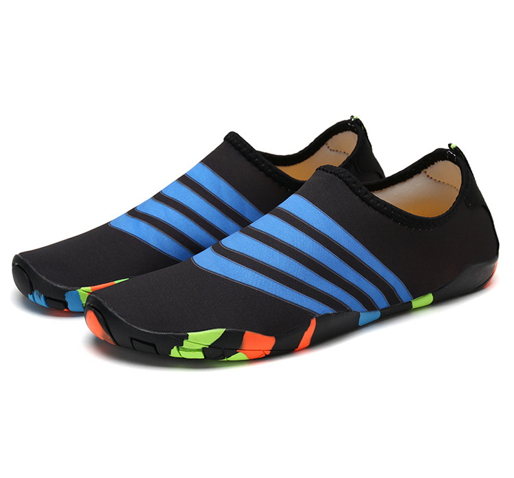 Picture of 2024 Cross-border Outdoor Wading Shoes Tracing Shoes Beach Sandals Men's Drifting Swimming Surf Shoes Diving Shoes Barefoot Shoes