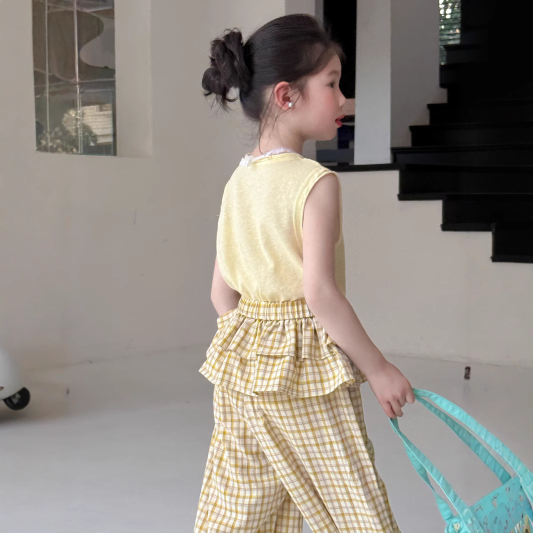 Picture of Children's top 2025 summer female baby Korean solid color sleeveless vest children's plaid parquet straight pants suit