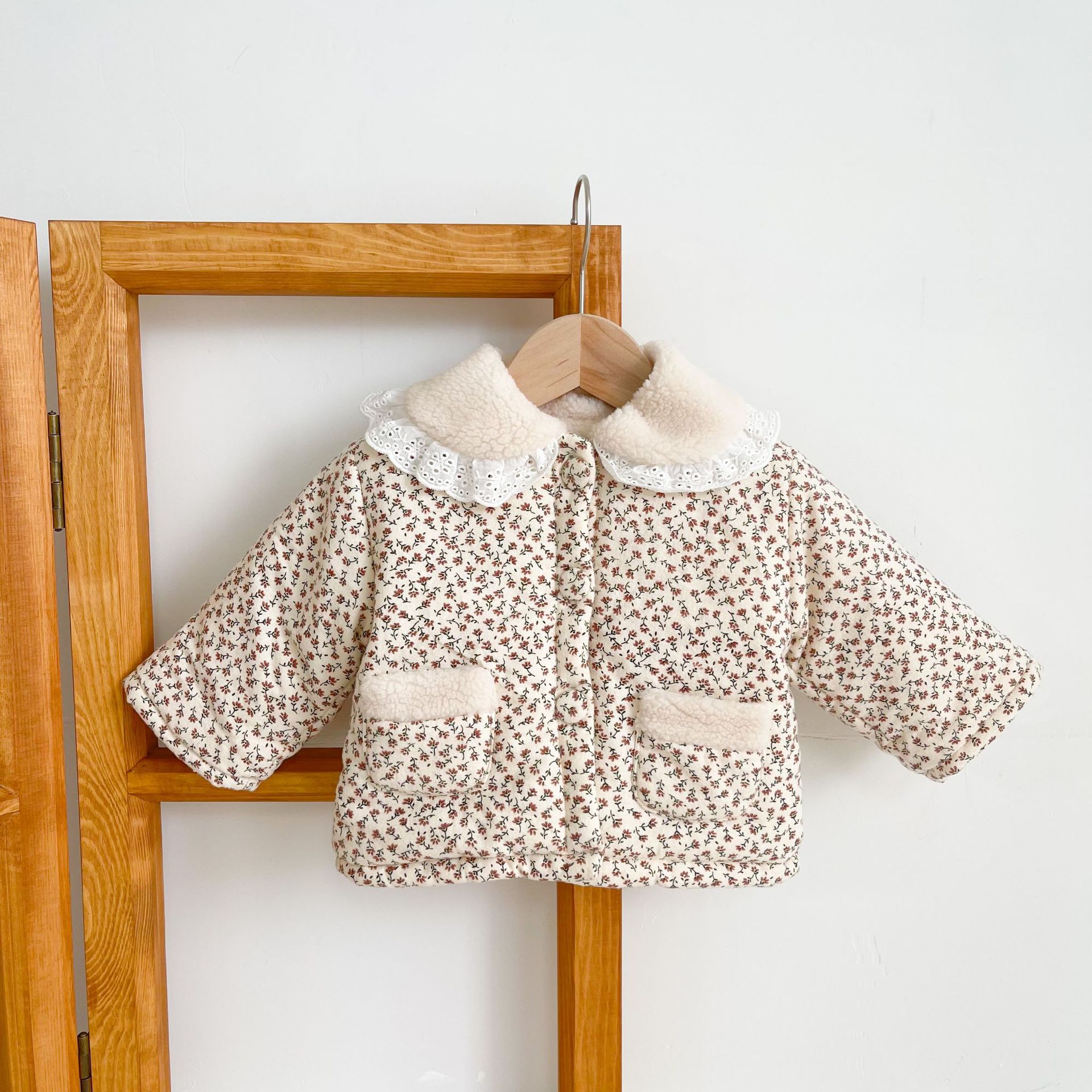 0-3 Years Old Baby Winter Cotton Outwear K-Style Floral Quilted Warm Baby Cotton Outwear Fleece-Lined Baby Girl Cotton Outwear