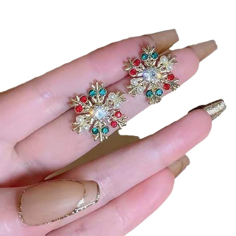 European and American Cross-Border Christmas Ornaments Diamond Snowflake Earrings Light Luxury High-End Fashion Creative Pearl Earrings Women's Earrings