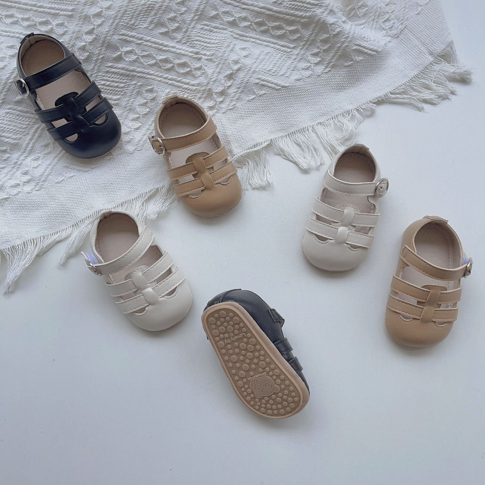 Baby sandals Korean summer new Roman shoes baby soft bottom non-slip versatile soft bottom baby leather shoes