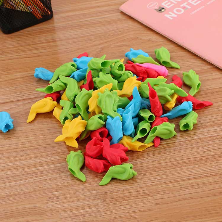 Small Fish Pencil Grip Kindergarten Children Beginners Practice Aids Cute Students Writing Correction Pencil Grip