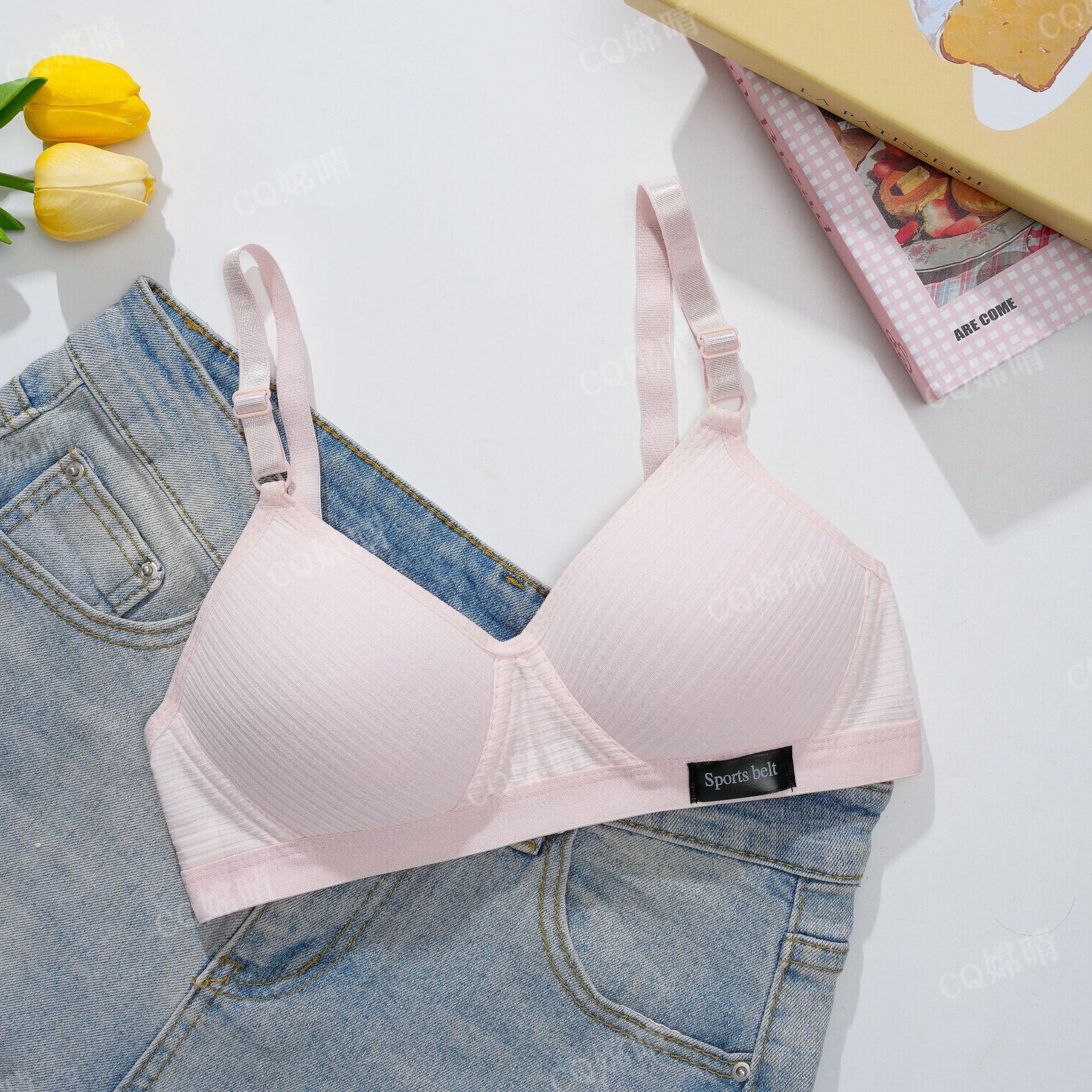 Picture of Cross-Border Southeast Asian Underwear Student Cotton Wire-Free Girl Amusement Park Thin Bra Simple Push-Up Bra