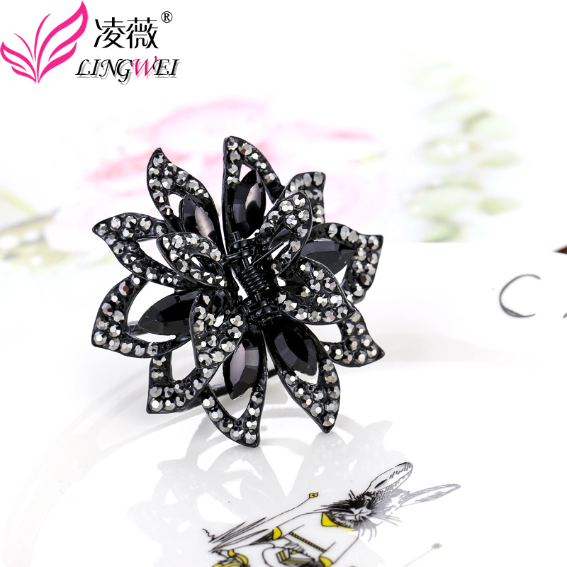 Picture of Korean style hair accessories large rhinestone grip clip for women hair coil alloy black ponytail hair grip fashion versatile top clip hairpin