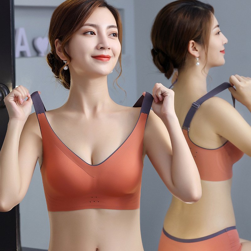 Sports seamless underwear Women's Big chest small push up breast collection anti-sagging thin plus size latex wireless bra