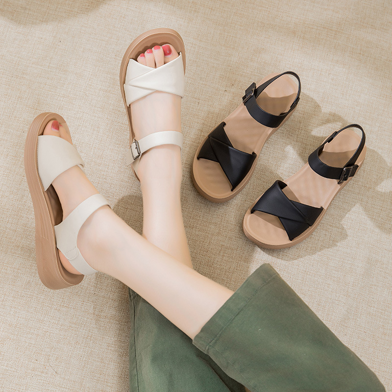 Genuine Leather Mom Shoes Sandals Soft Bottom Flat Middle-aged Women's Shoes Non-slip Comfortable Shoes Middle-aged Summer 2024 New Style