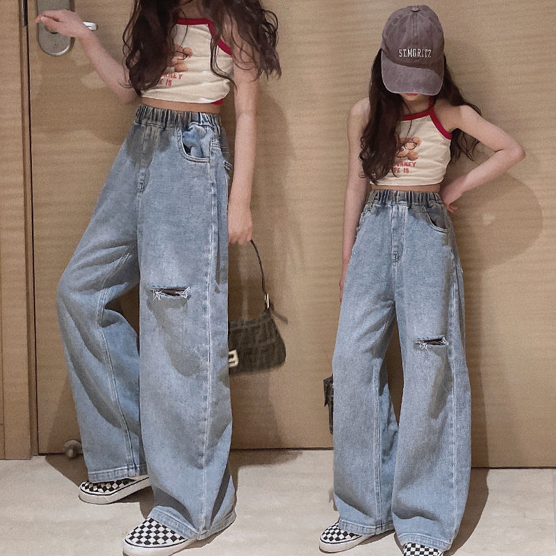 Small wholesale Spring and Autumn new children's clothing children's wide-leg pants children's ripped jeans baby mopping students