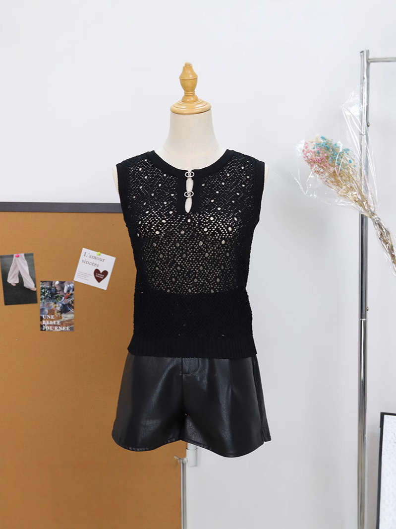 2025 Summer Thin New Style High-End Temperament Slim Short Vest Small Fragrance Style Hollow Sleeveless Sweater for Women