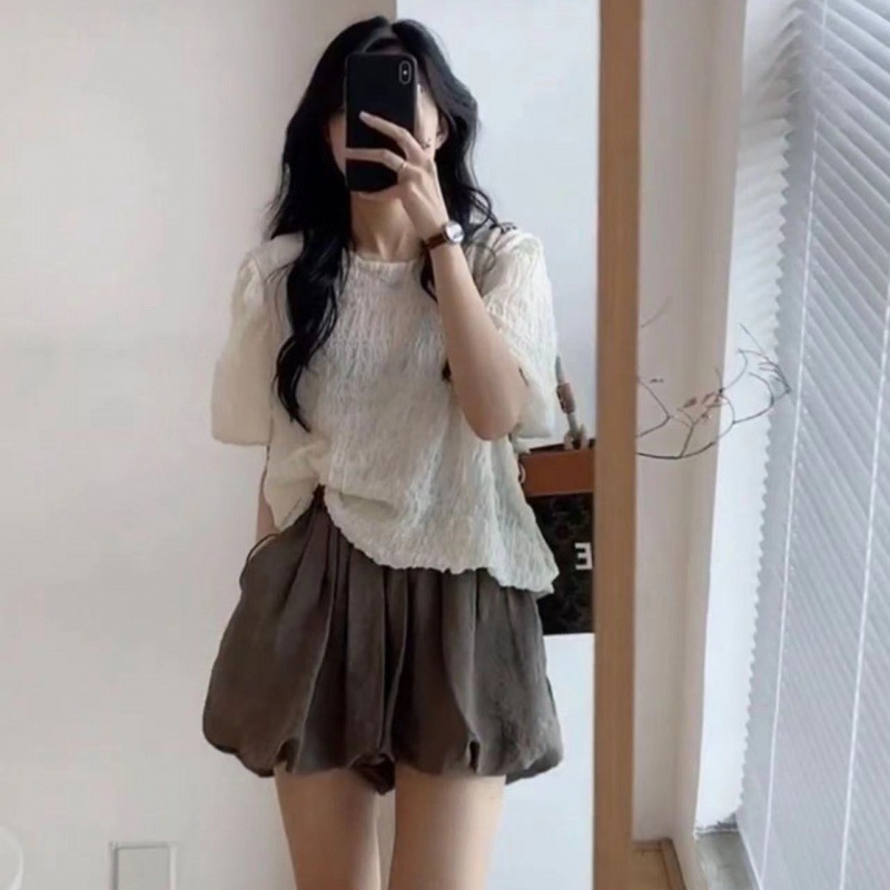 Picture of Summer women's clothing salt slightly fat wear retro chic light mature Hong Kong style high-grade top two-piece suit shorts