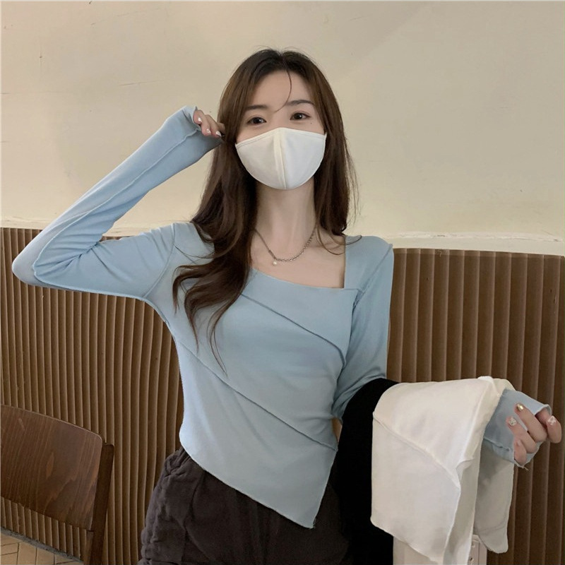 Irregular square neck long sleeve T-shirt autumn Korean version 2023 new hot girl design sense slimming bottom top women's clothing