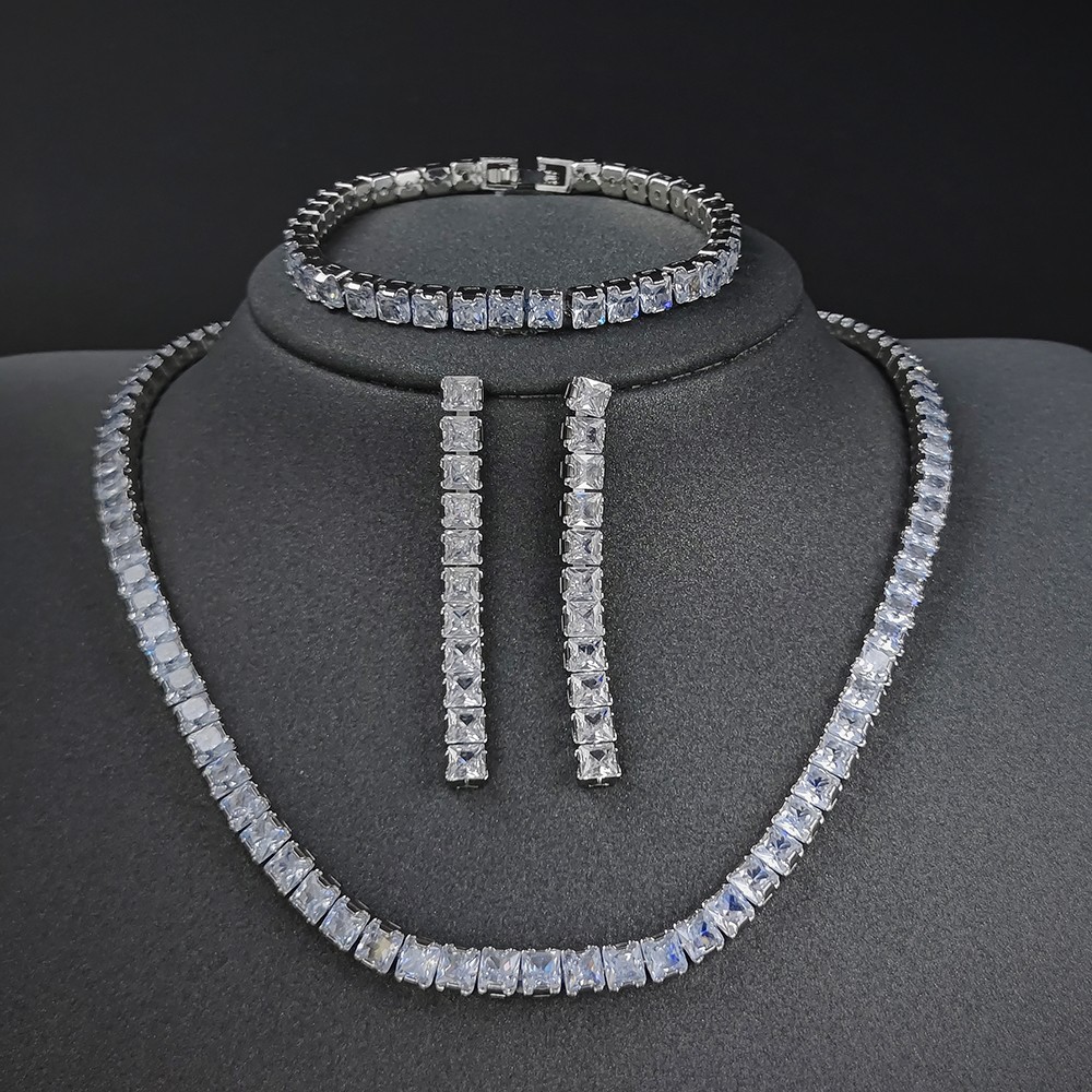 E-commerce light luxury style design high-level European and American cross-border three-piece women's jewelry suit j7595