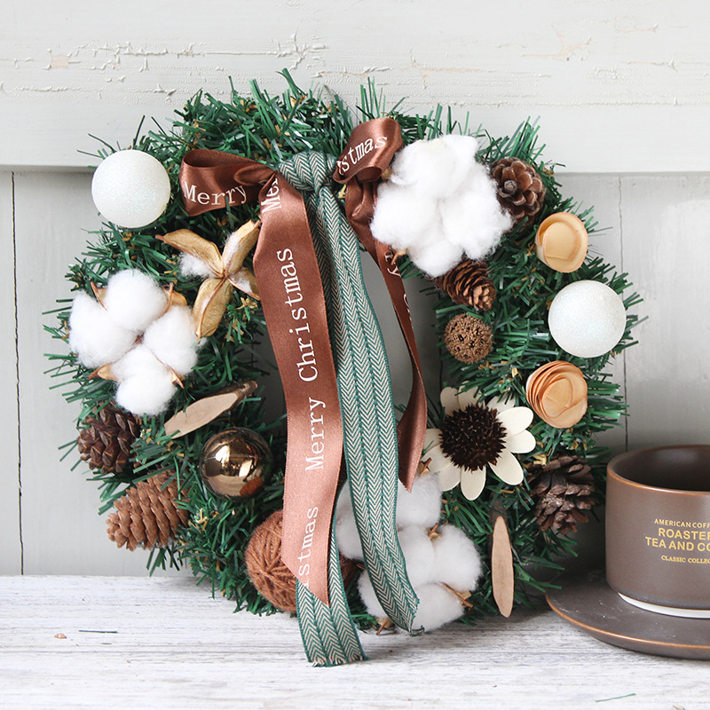 Picture of Pvc Wreath Simulated Cotton Pine Cone Door Hanging Christmas Home Decoration Wholesale Small Christmas Wreath