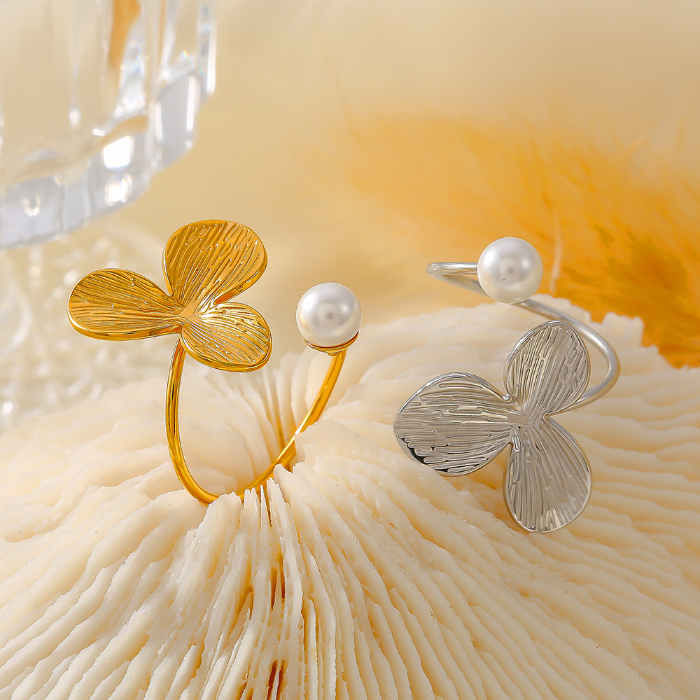 European and American INS geometric beaded flower ring titanium steel 18k gold non-fading opening adjustable ring fashion earrings