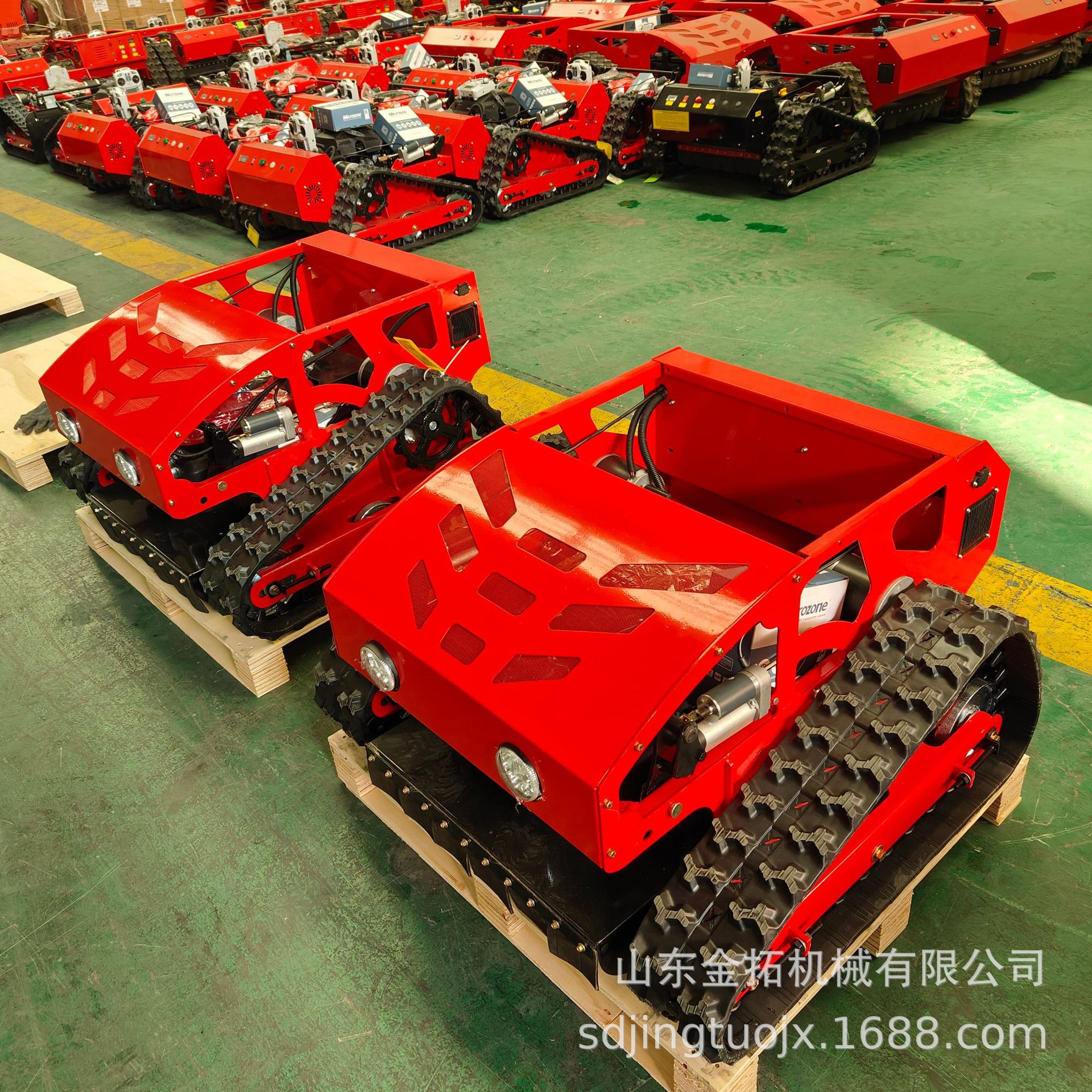 Cross-border household remote control mower source factory wireless remote control crawler mower four-stroke lawn mower