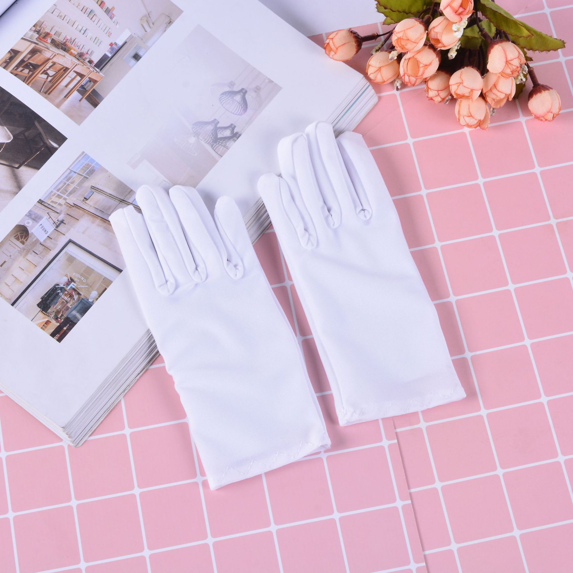 Liuyi White Gloves Spring Children's Performance Gloves Student Dancing White Gloves Stretch Summer Sunscreen Gloves