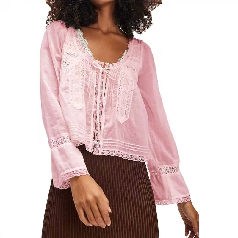 Picture of New French Niche Top Autumn Lace Shirt U-shaped Lace Collar Shirt Long-sleeved Lightweight Unique Beautiful Small Shirt