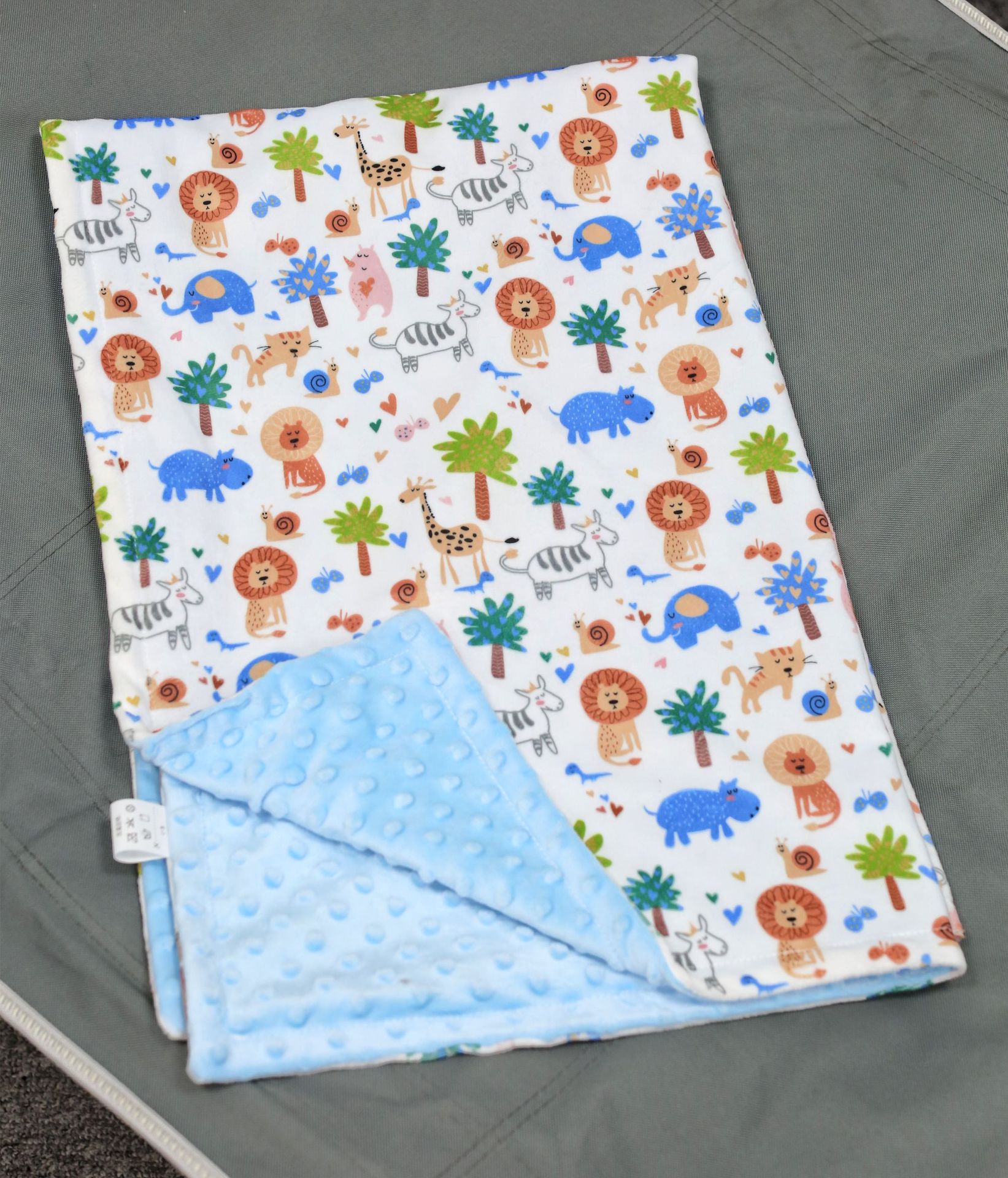 Picture of Beanie Blanket, Suitable for All Seasons, Soothing Children's Blanket, Baby Newborn Touch Blanket, Japanese-Style Children's Blanket