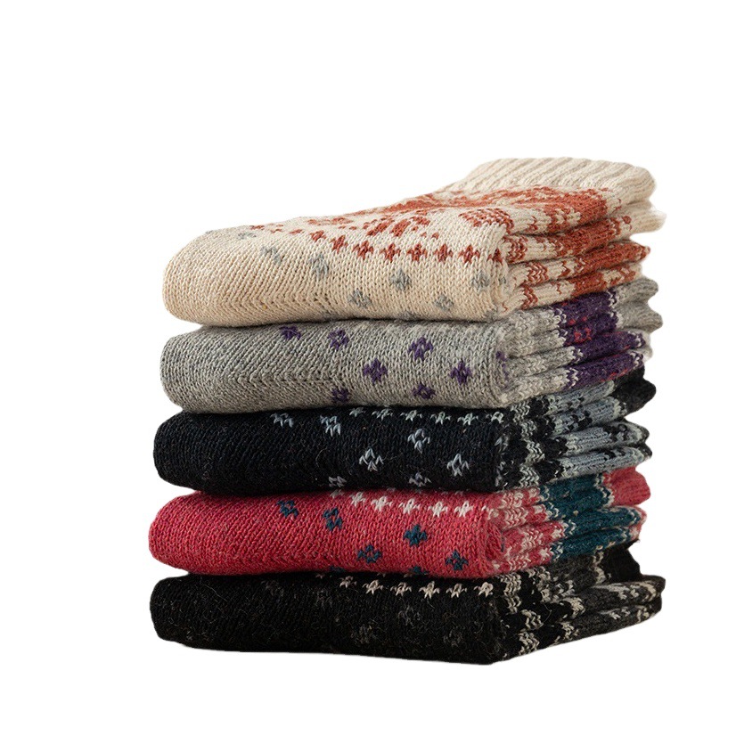 Amazon cross-border foreign trade socks women's mid-calf socks thick thread for deer thickened warm women's rabbit wool socks Christmas socks