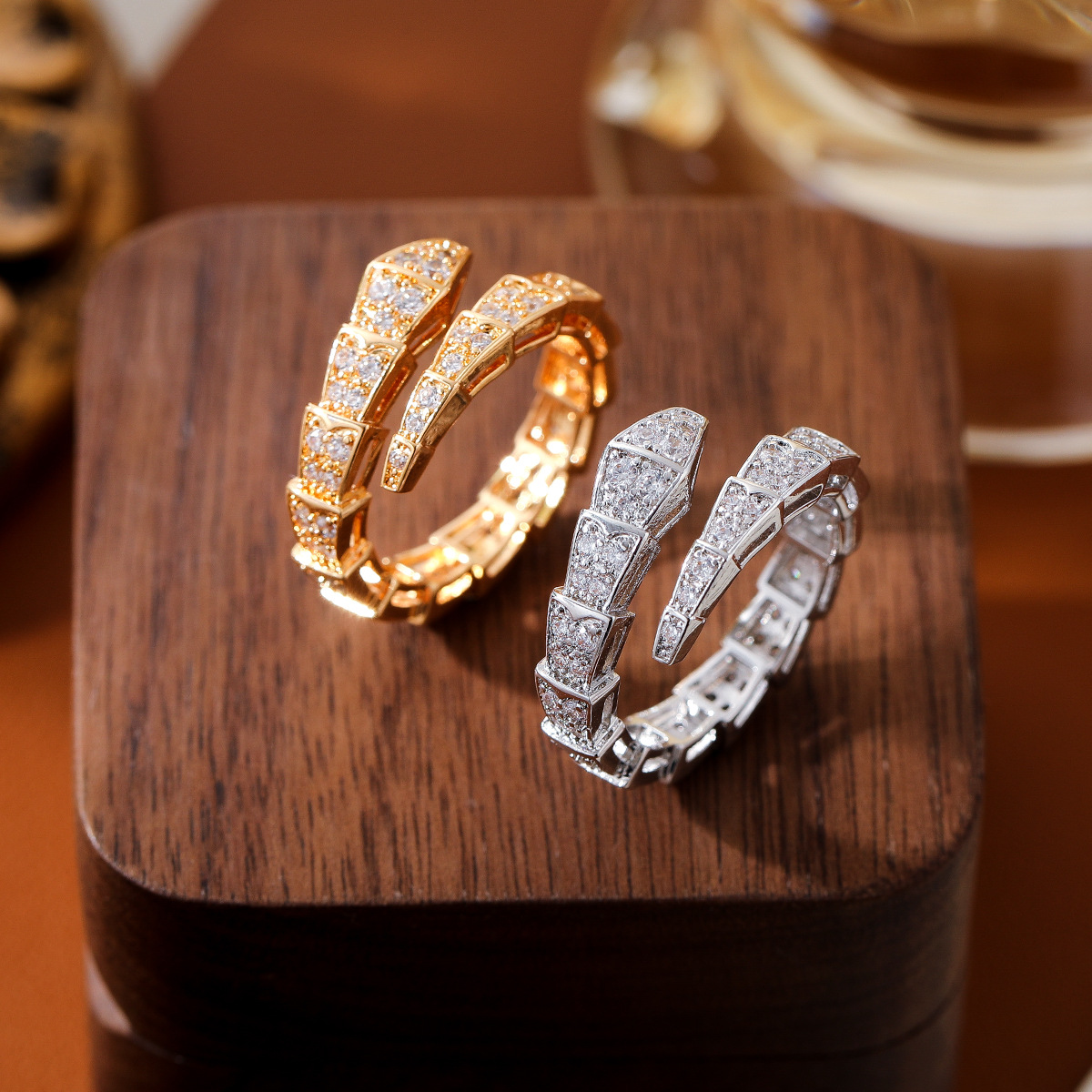 Copper Plated Real Gold Snake Bone Ring Women's Light Luxury Niche Design High-end Sense Cold Wind Adjustable Opening Finger Ring for Women