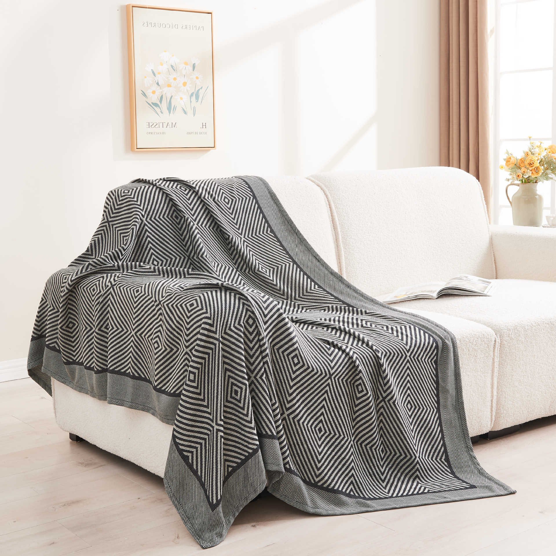 Picture of Factory Wholesale Aviation Blanket Aircraft Blanket First Class Blanket Office Summer Nap Air-conditioning Blanket Gift Blanket Blanket
