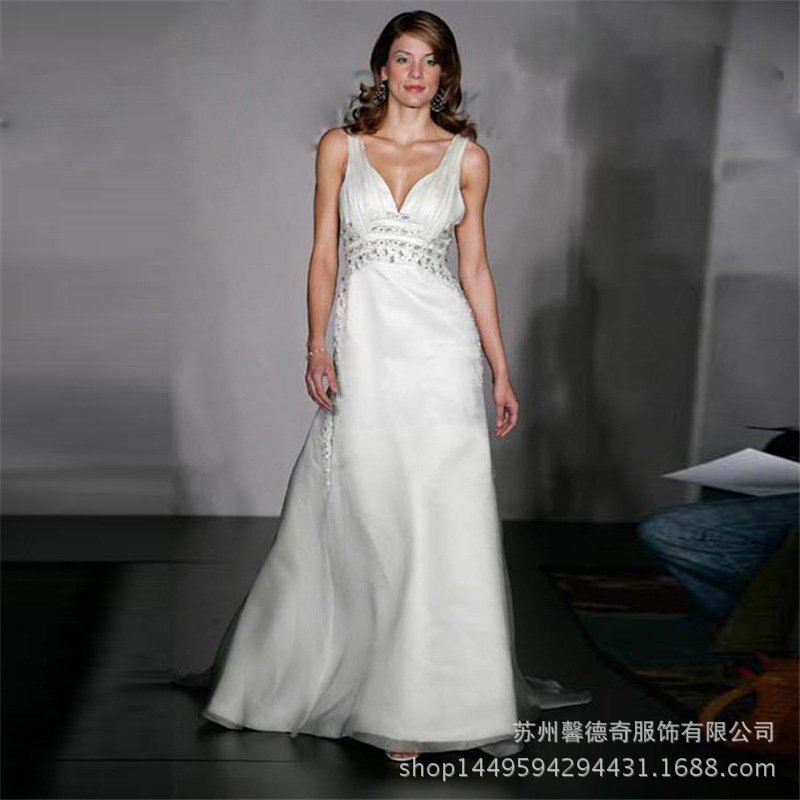 Wedding banquet Qibin wedding European and American high-end new bridal wedding dress trailing Slim backless waist Diamond