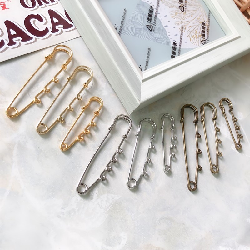 Anti-slip buckle pin around the ring large pin brooch wholesale safety buckle pants skirt change waist pin ladies waist artifact