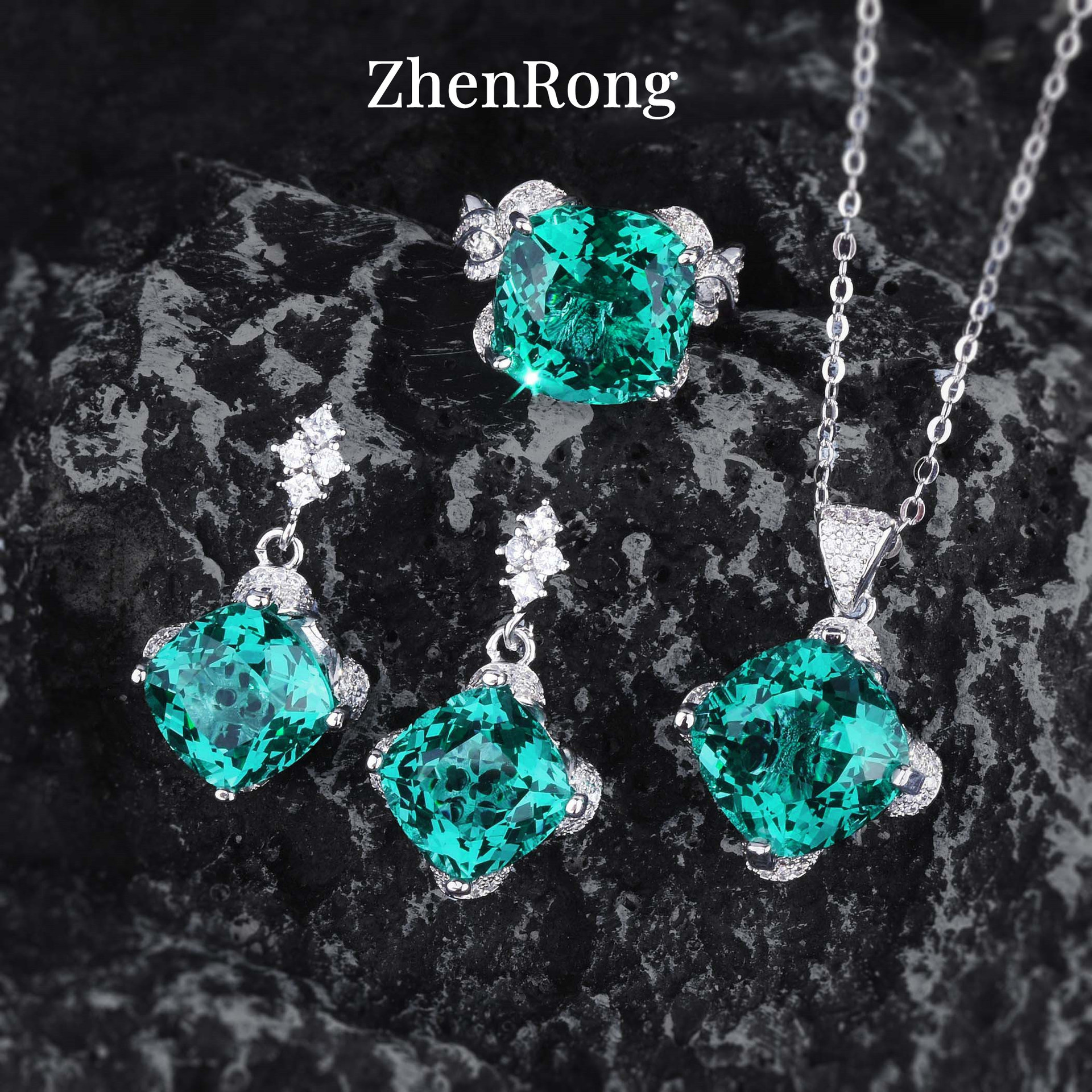 Explosions Aquamarine Topaz Pendant 15 karat Fat Square Caibao Earrings Fanta Ring Violet Yellow Diamond suit