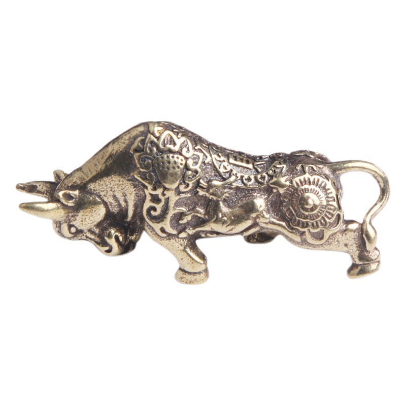 Pure brass old Lucky Flower Cow Key Chain pendant 12 zodiac fortune cow transport pendant small copper wholesale